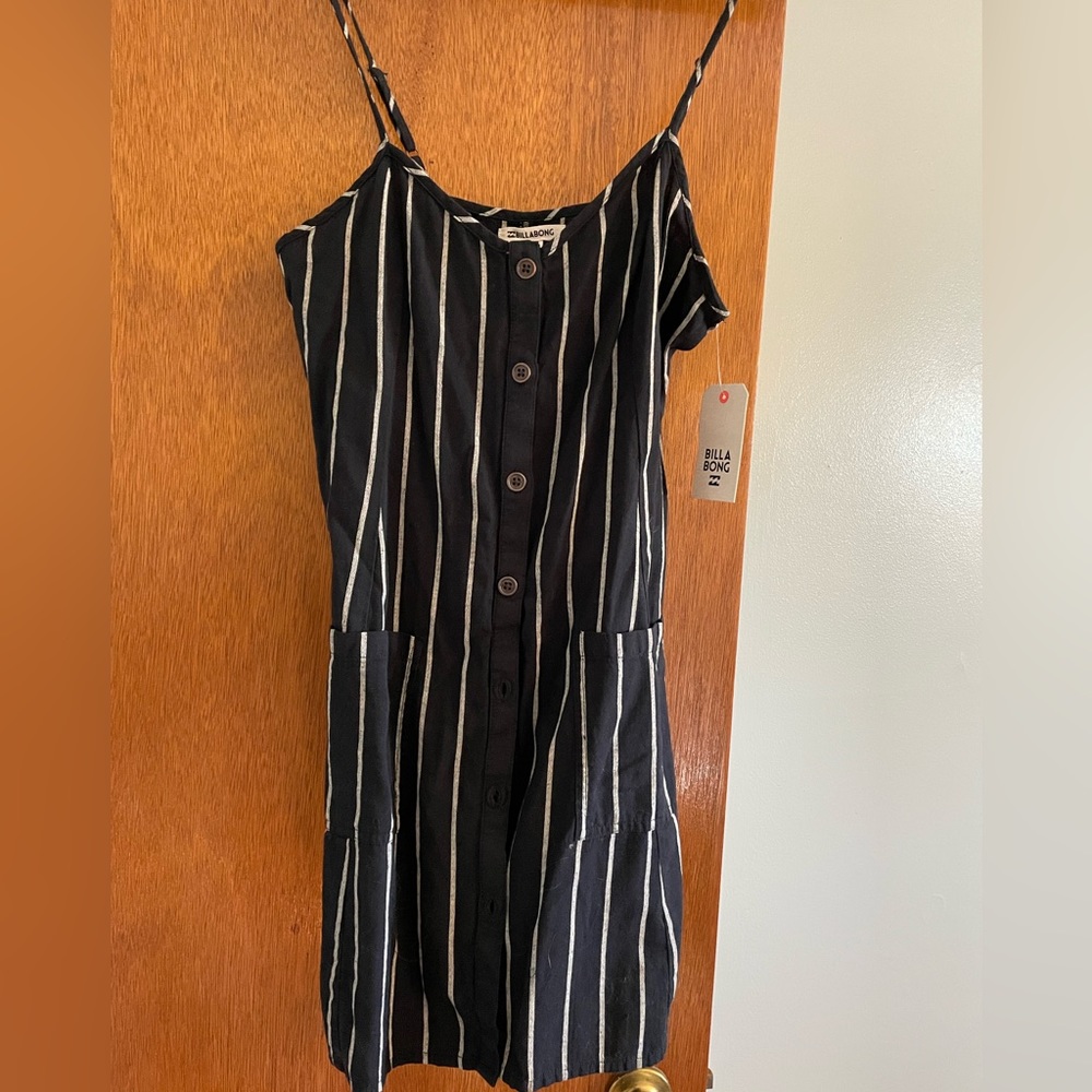 Billabong Button Up dress